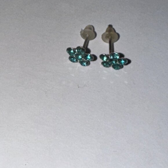7mm Aqua Blue Flower Cz And Sterling Post Earrings - Picture 13 of 15